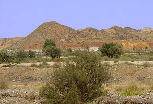 Foto 3: Las mineralizaciones del Cabezo de San Cristbal fueron generadas por fluidos hidrotermales asociados al volcanismo calcoalcalino potsico de Mazarrn