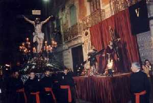 Va Crucis de el Viernes de Dolores