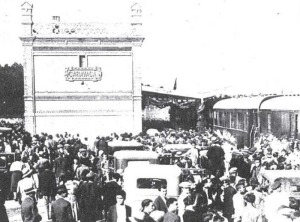 Recibimiento multitudinario al tren en Caravaca