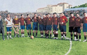 Debut de Prats con la Seleccin Espaola ante Suiza. Es el segundo por la derecha