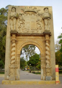 Portada de la casa del Huerto de las Bombas