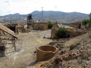 Los yacimientos minerales de Murcia son un recurso geolgico que ha dirigido nuestra historia. Procesos geolgicos y el esfuerzo humano se unieron para generar su patrimonio mineralgico-minero