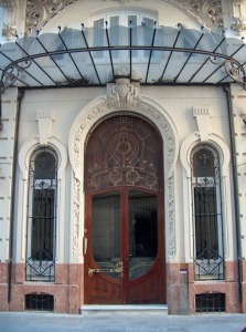 Gran Hotel. Puerta