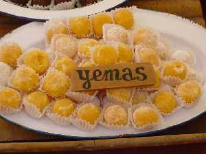 Yemas