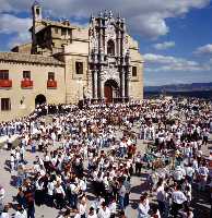 Fiestas de los Caballos del Vino (Caballos del Vino - Fiestas de la Stma. y Vera Cruz - Caravaca de la Cruz) 