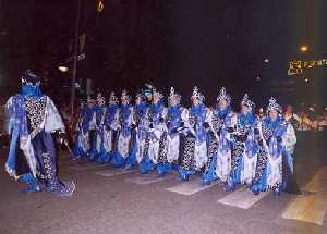 Fila de hombres de Abenmardnix 