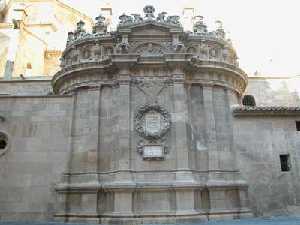 Exterior de la Capilla de Junterones de la Catedral