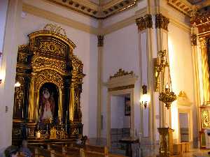 Crucero Izquierdo [Iglesia de Santiago de Lorqu]