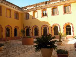 Claustro del Convento de San Esteban de Cehegn 