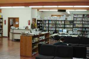 Interior de la Biblioteca Municipal de Molina de Segura