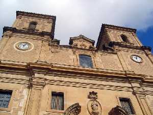 Fachada de la Iglesia del Salvador de Jumilla 