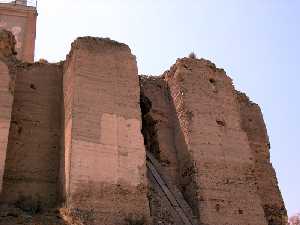 Puerta del Recinto Superior 