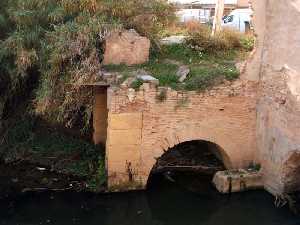 Salida del Agua del Molino de Batn 