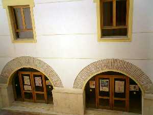 Arcos de las Ventanas del Patio[Casa la Encomienda Abanilla]