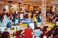 Fiestas para todos en Barrio Peral 