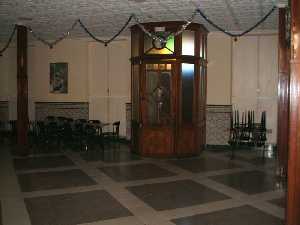 Interior del Local Social de San Ant�n 