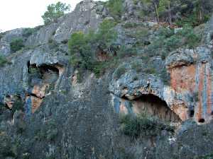 Entrada a la Cueva