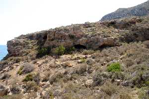 Cuevas de la Playa de la Fuente de Cope 