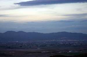 Campos de La Escucha con Lorca al fondo 