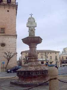 Fuente de Juan de U