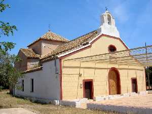 Fachada de la ermita Los Mdicos