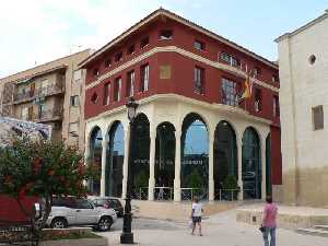 Edificio que alberga el Archivo Municipal de Mazarrn