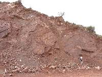 Areniscas trisicas con rizaduras de corriente (facies Buntsandstein) en una cantera cercana al cementerio de Abarn